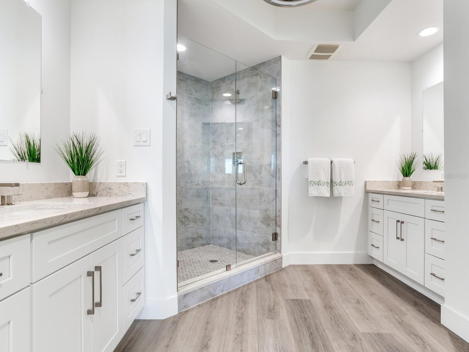 Image 30 of 50 For 15208 Gulf Boulevard 408