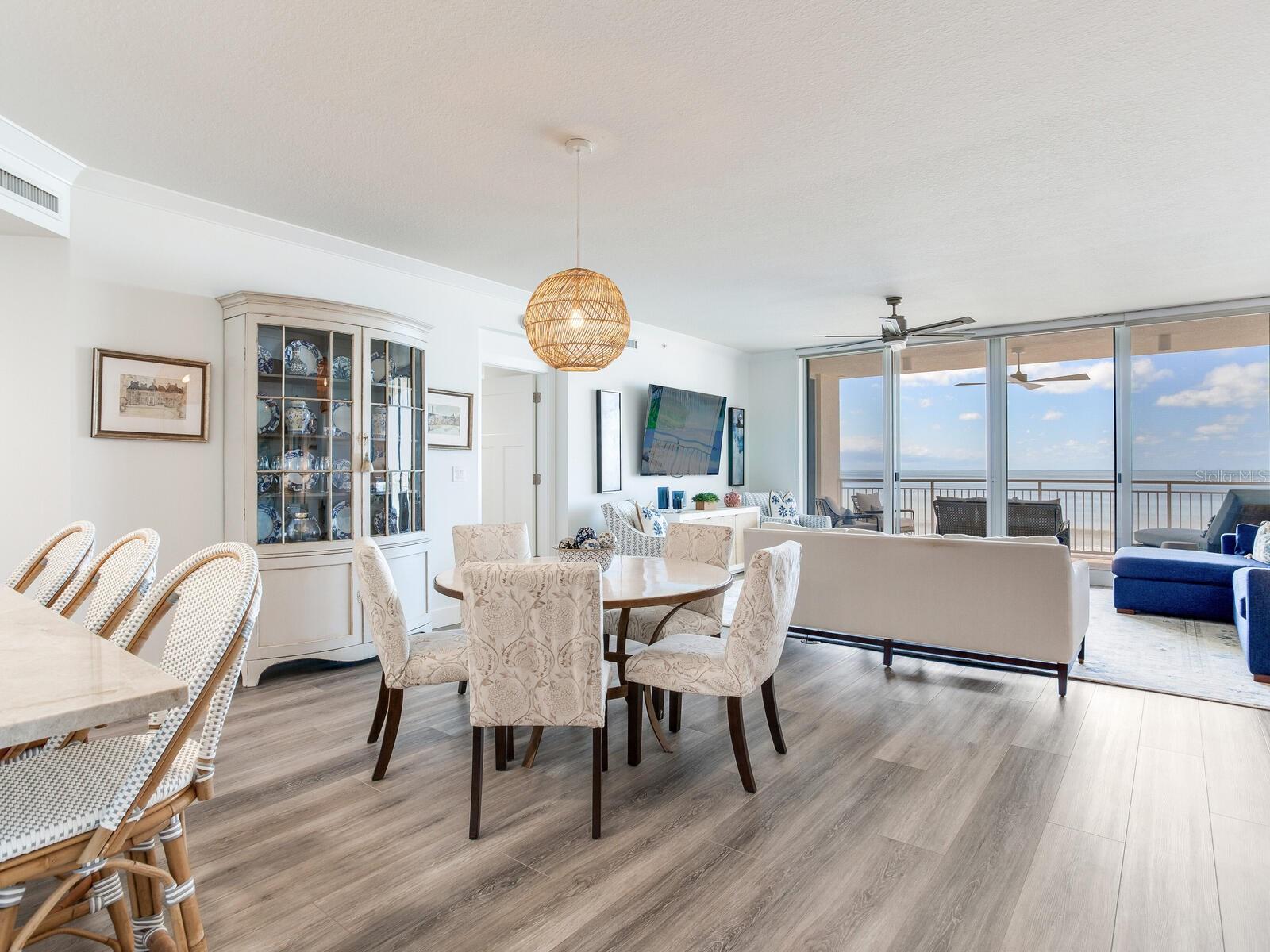 Image 5 of 50 For 15208 Gulf Boulevard 408