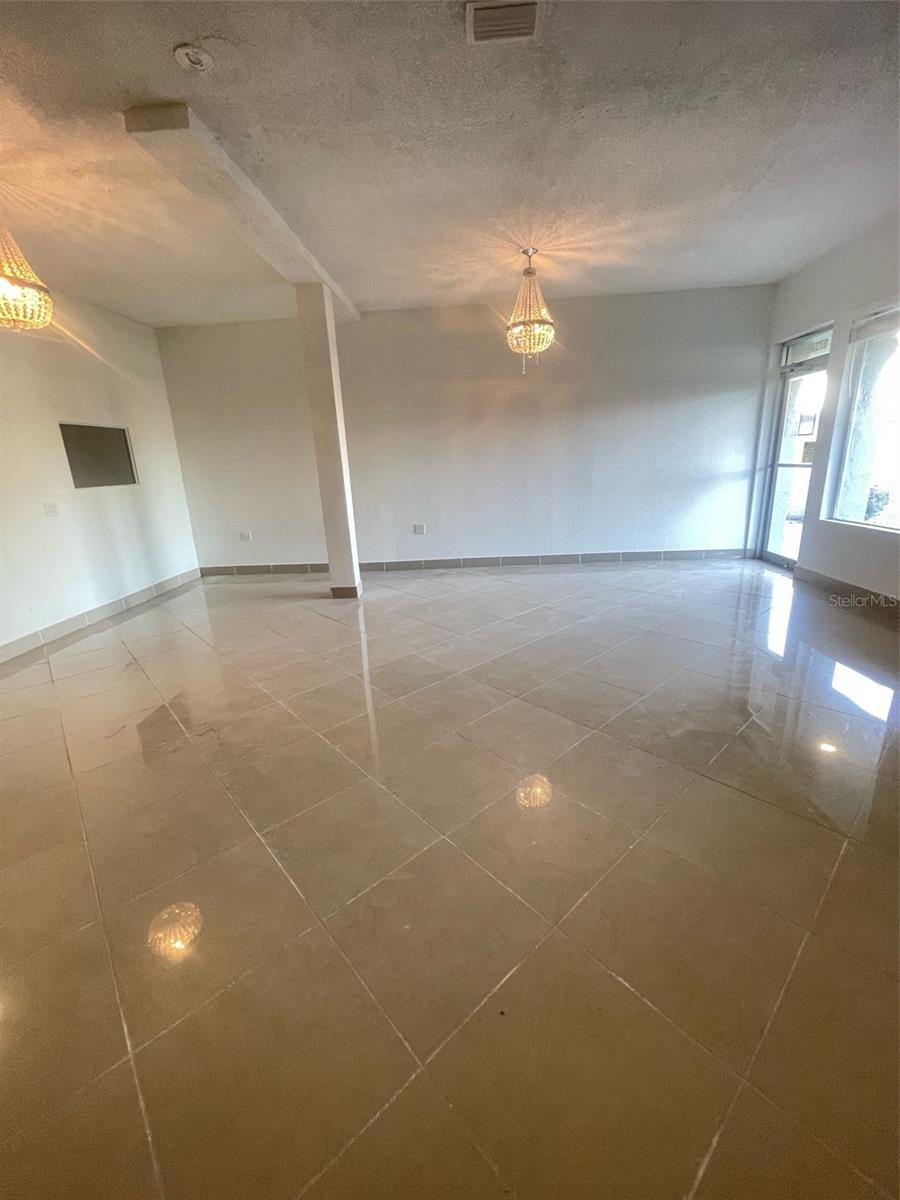 Image 6 of 6 For 37548 Us Hwy 19 N