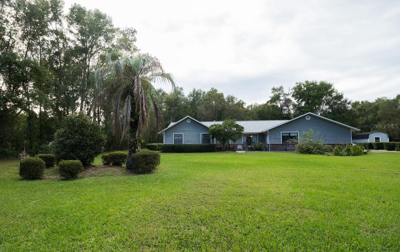 Image 16 of 30 For 958 52nd Court