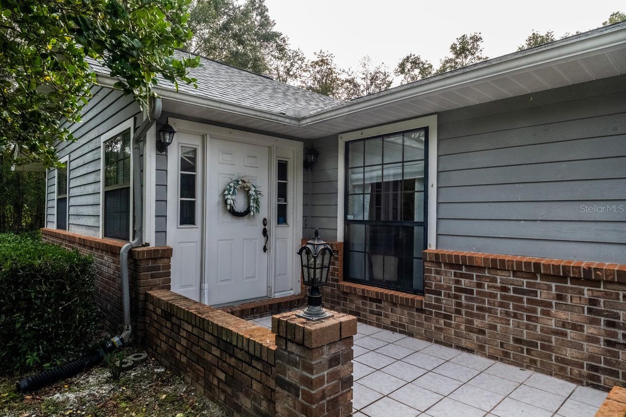 Image 26 of 30 For 958 52nd Court