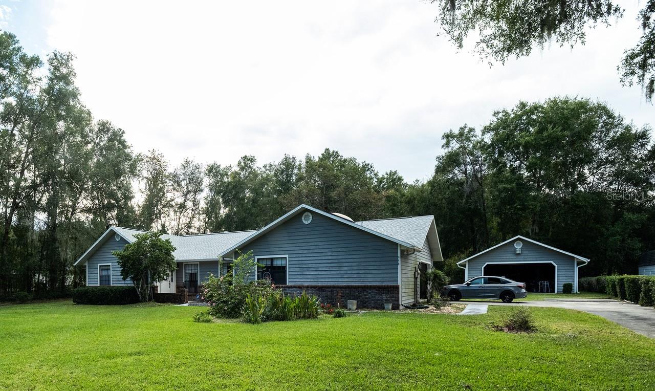 Image 3 of 30 For 958 52nd Court