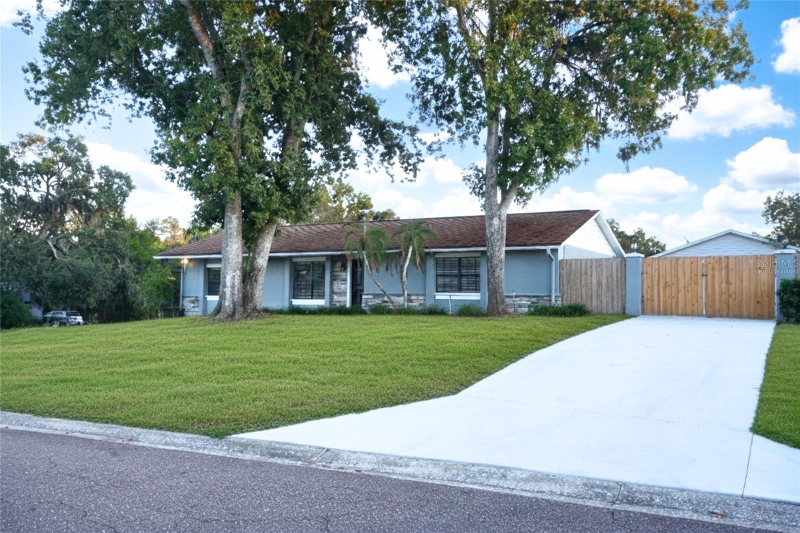 Image 40 of 40 For 11213 Creekview Drive