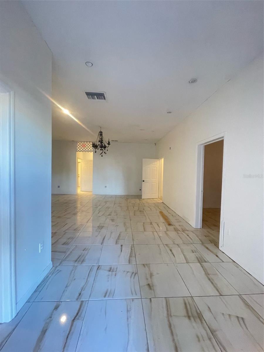 Image 7 of 7 For 37542 Us Hwy 19 N