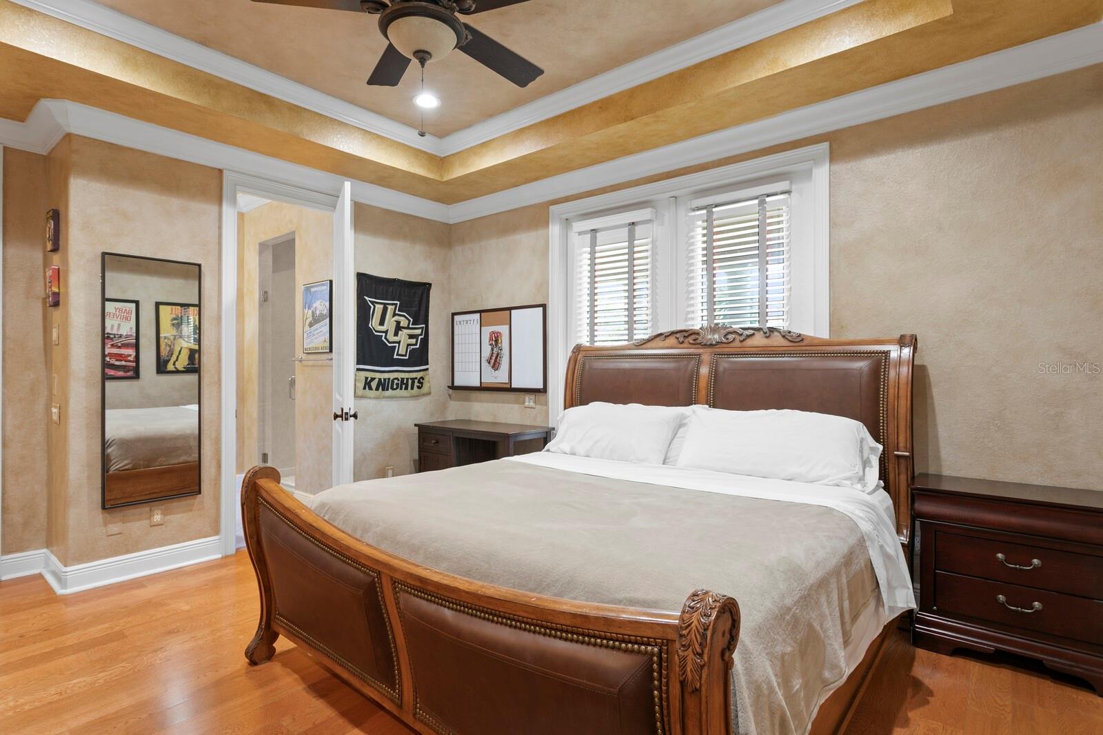 Image 28 of 51 For 4912 Yacht Club Drive