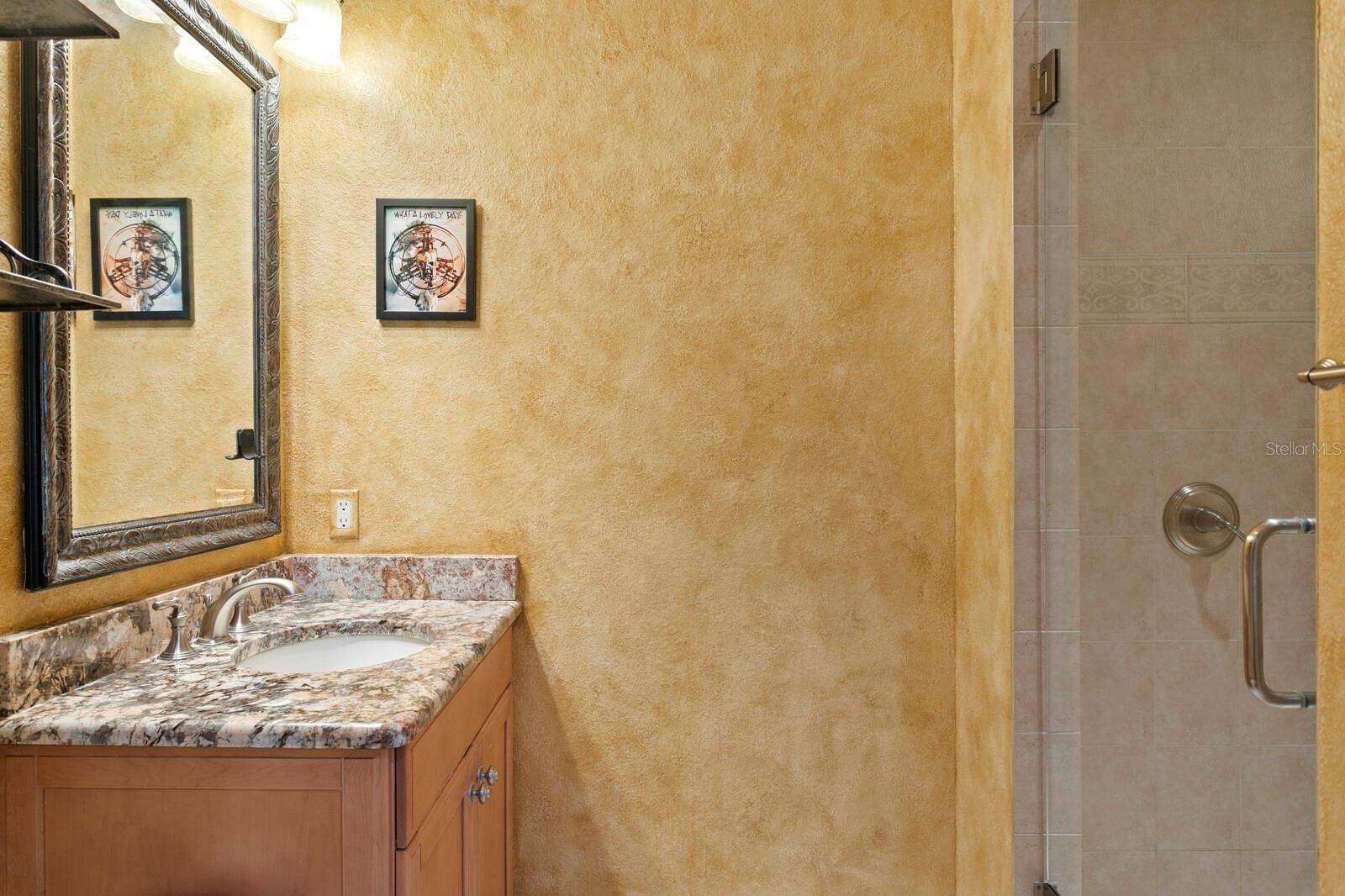 Image 29 of 51 For 4912 Yacht Club Drive