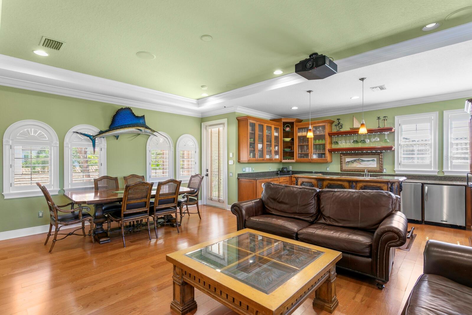 Image 32 of 51 For 4912 Yacht Club Drive