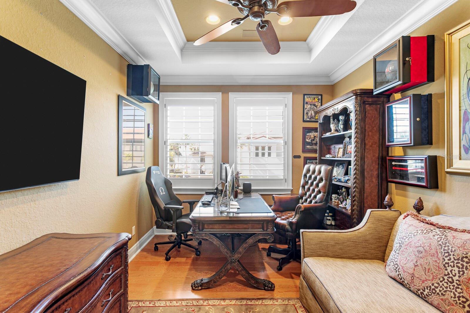 Image 36 of 51 For 4912 Yacht Club Drive