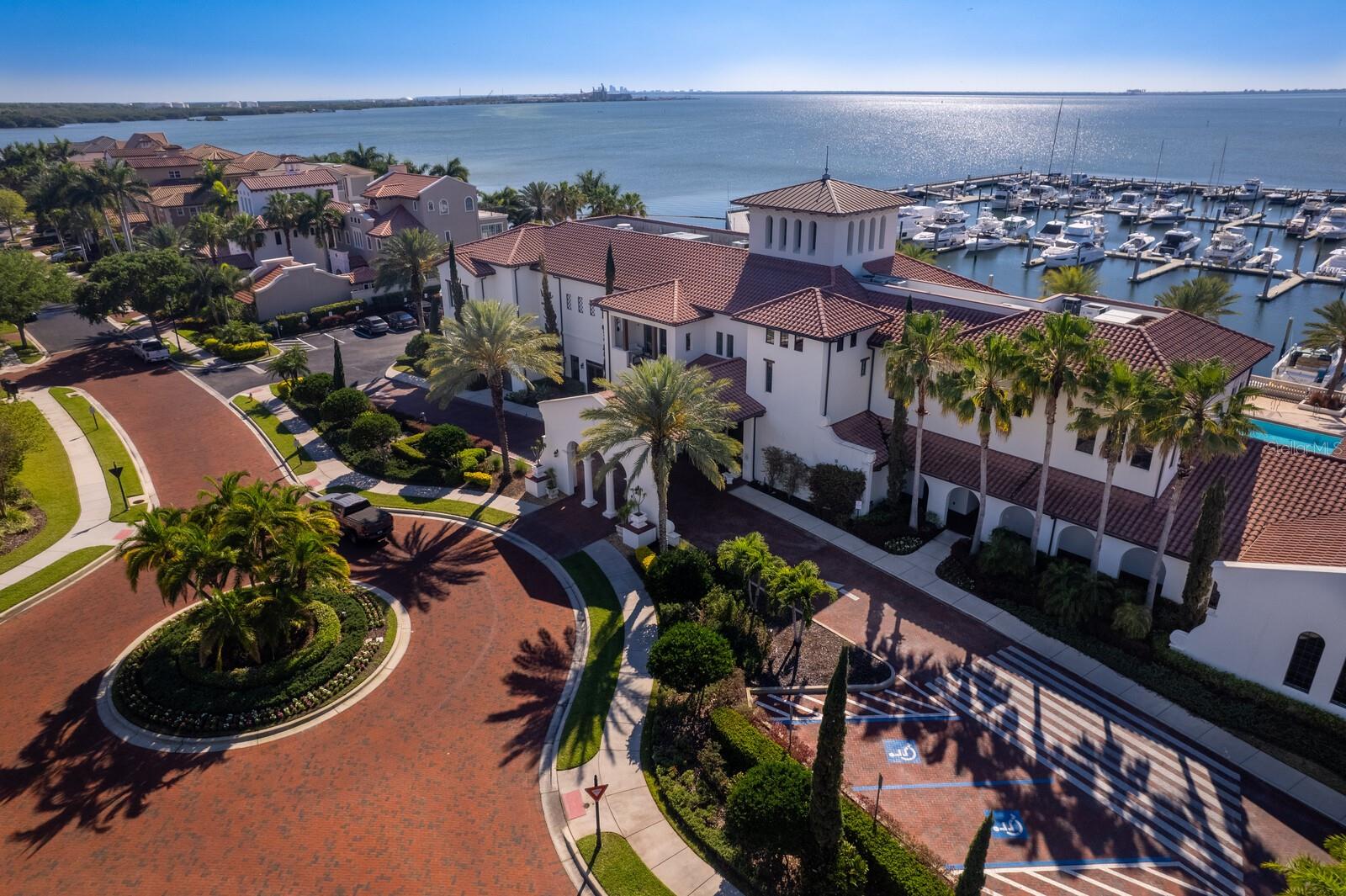 Image 46 of 51 For 4912 Yacht Club Drive