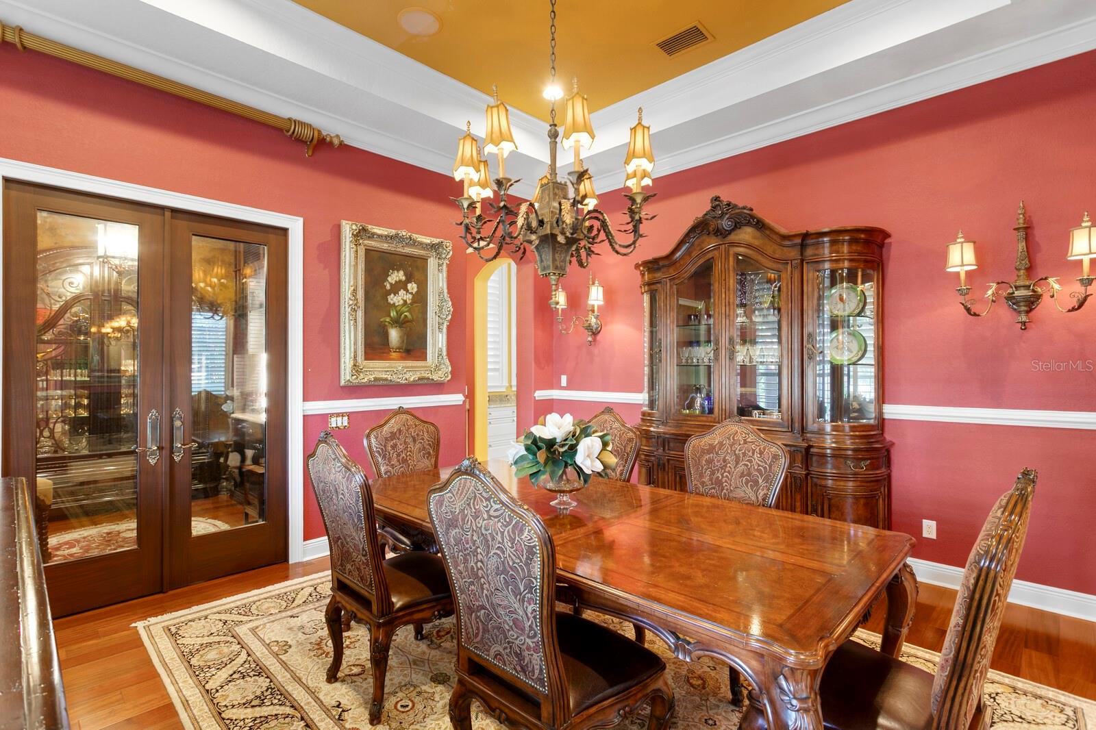 Image 6 of 51 For 4912 Yacht Club Drive