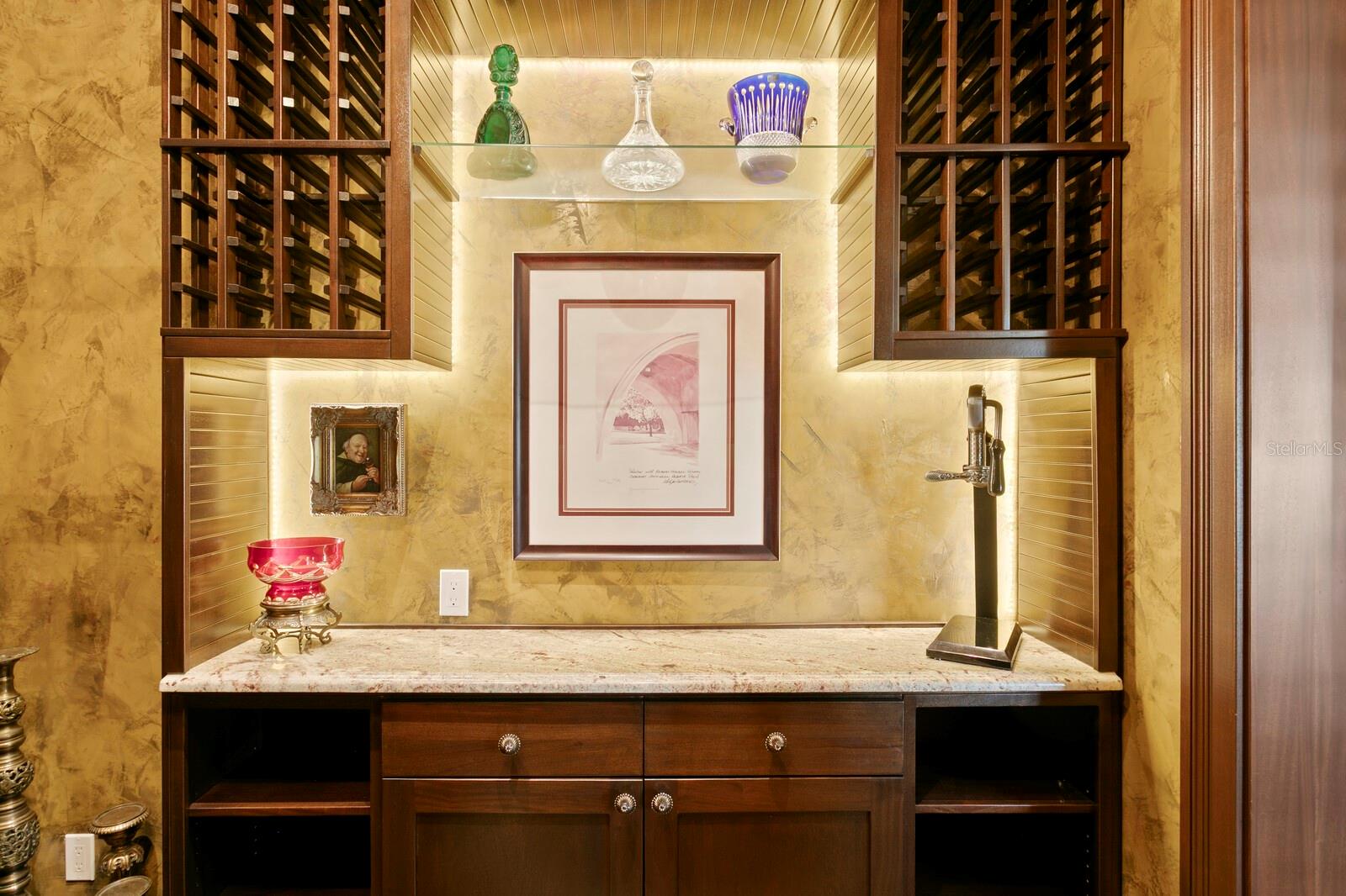 Image 8 of 51 For 4912 Yacht Club Drive