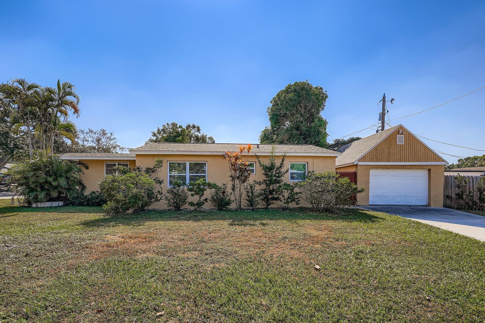 Image 26 of 28 For 13698 120th Street