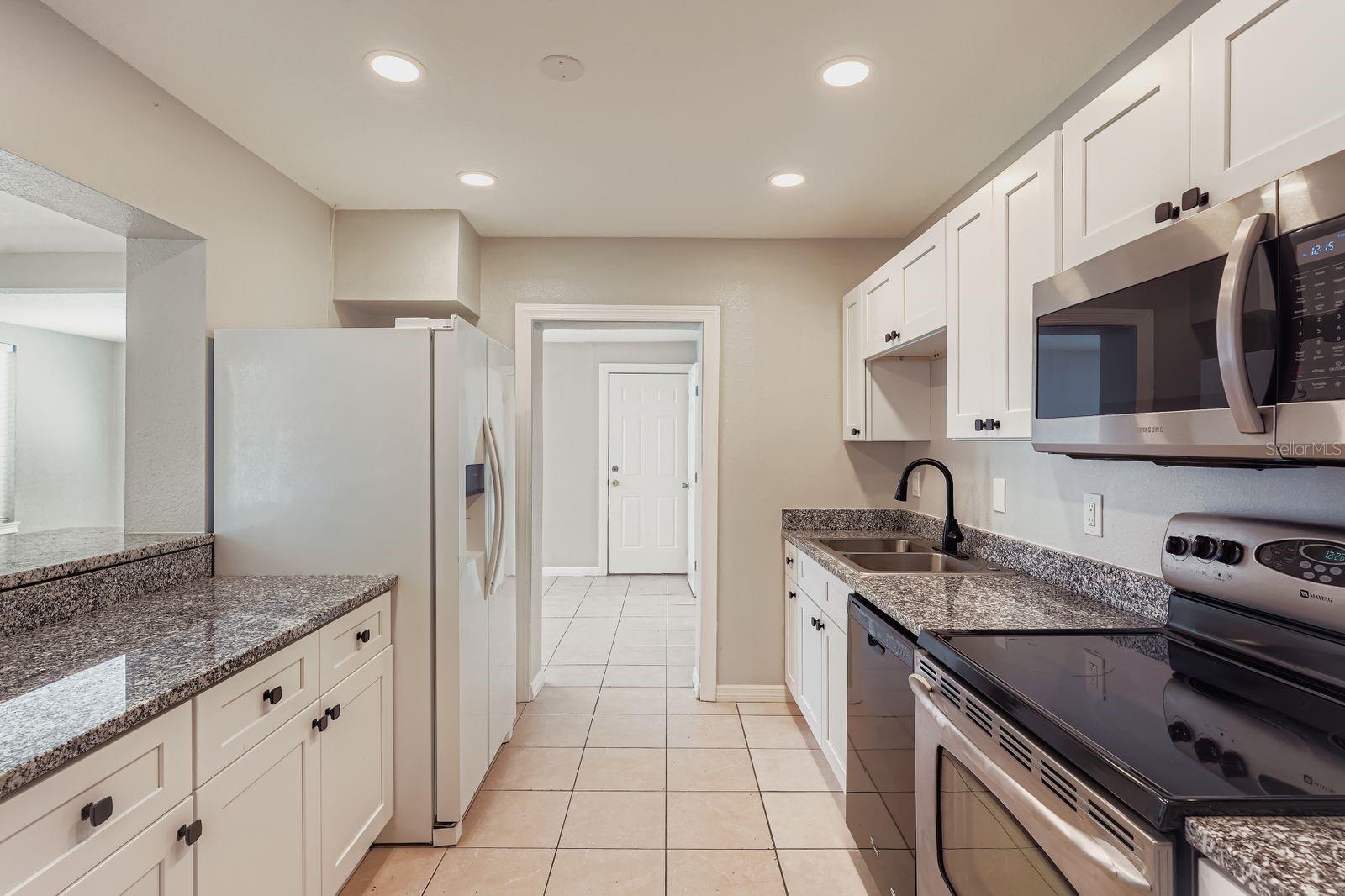 Image 9 of 28 For 13698 120th Street