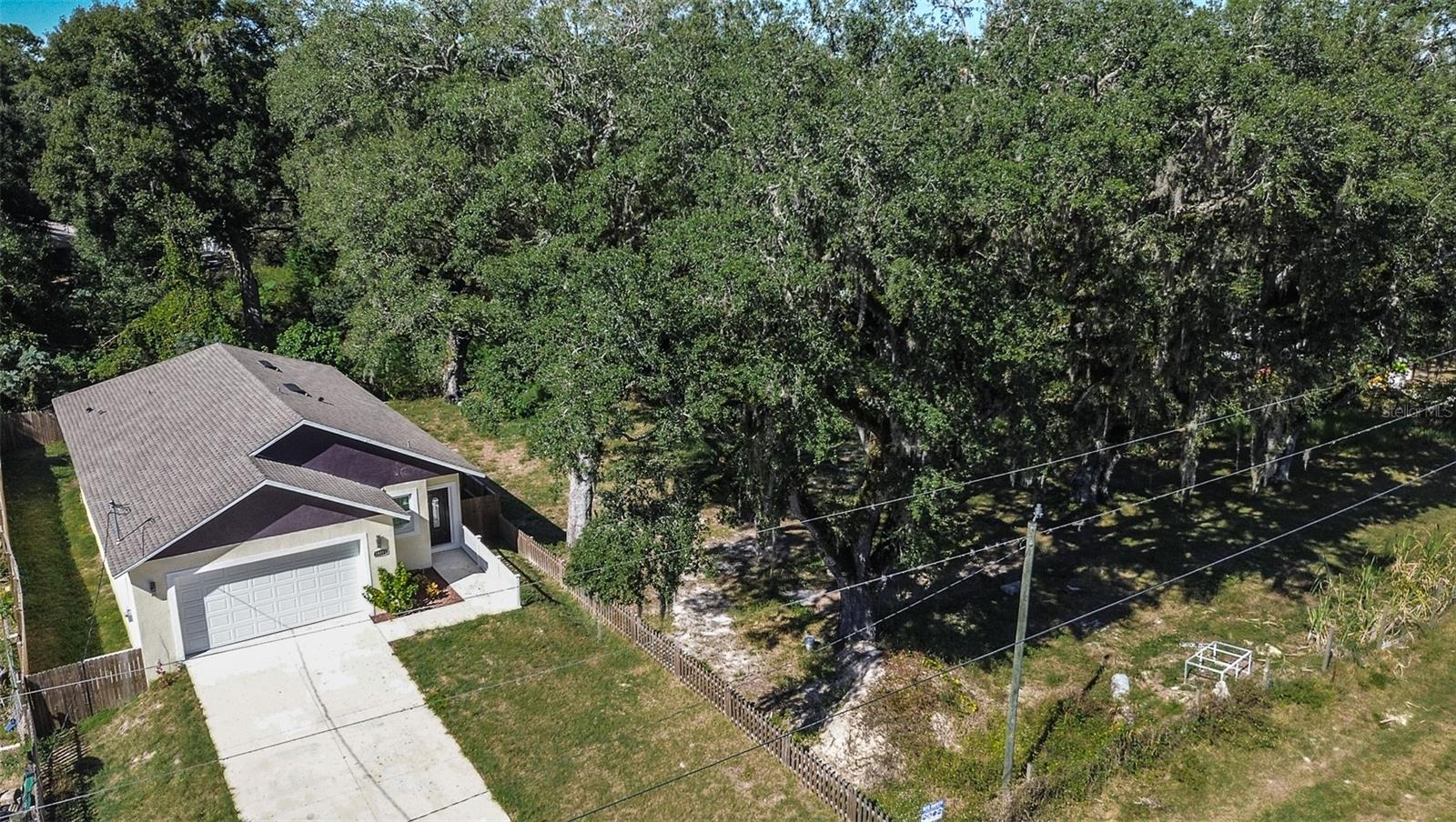 Image 36 of 37 For 16519 Us Highway 41