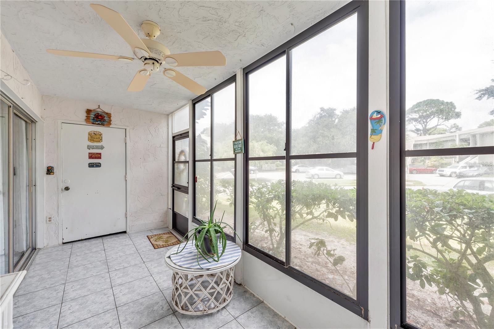 Image 27 of 42 For 425 Windrush Bay Drive 425