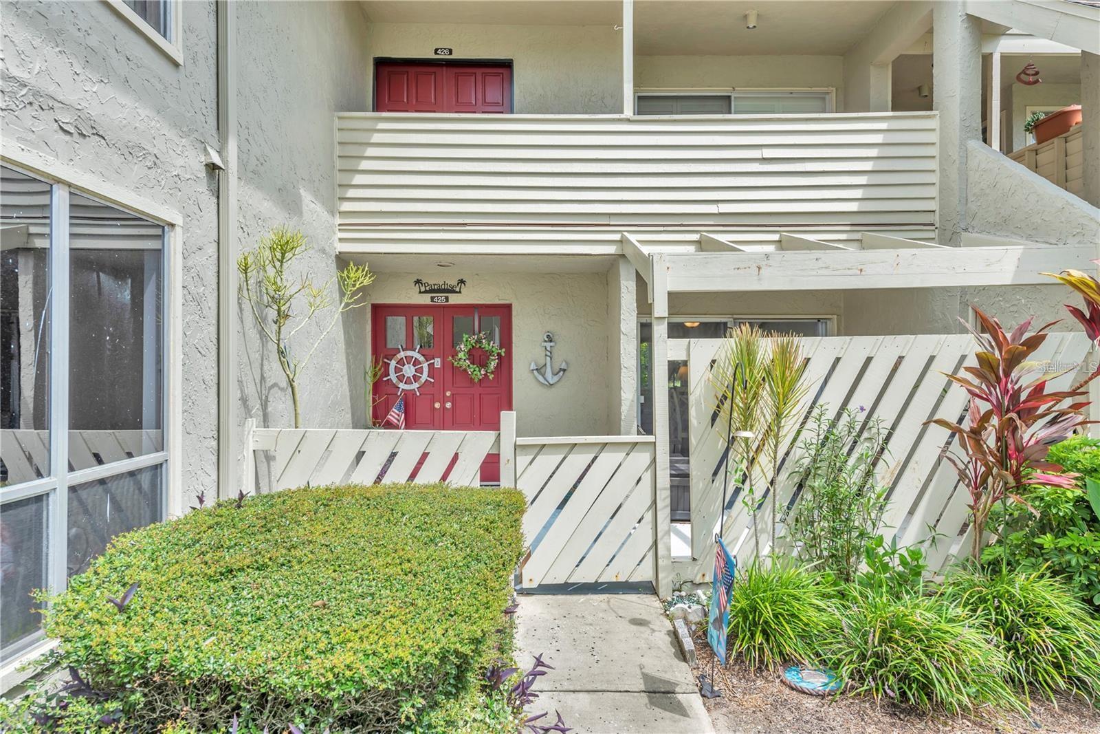 Image 4 of 42 For 425 Windrush Bay Drive 425