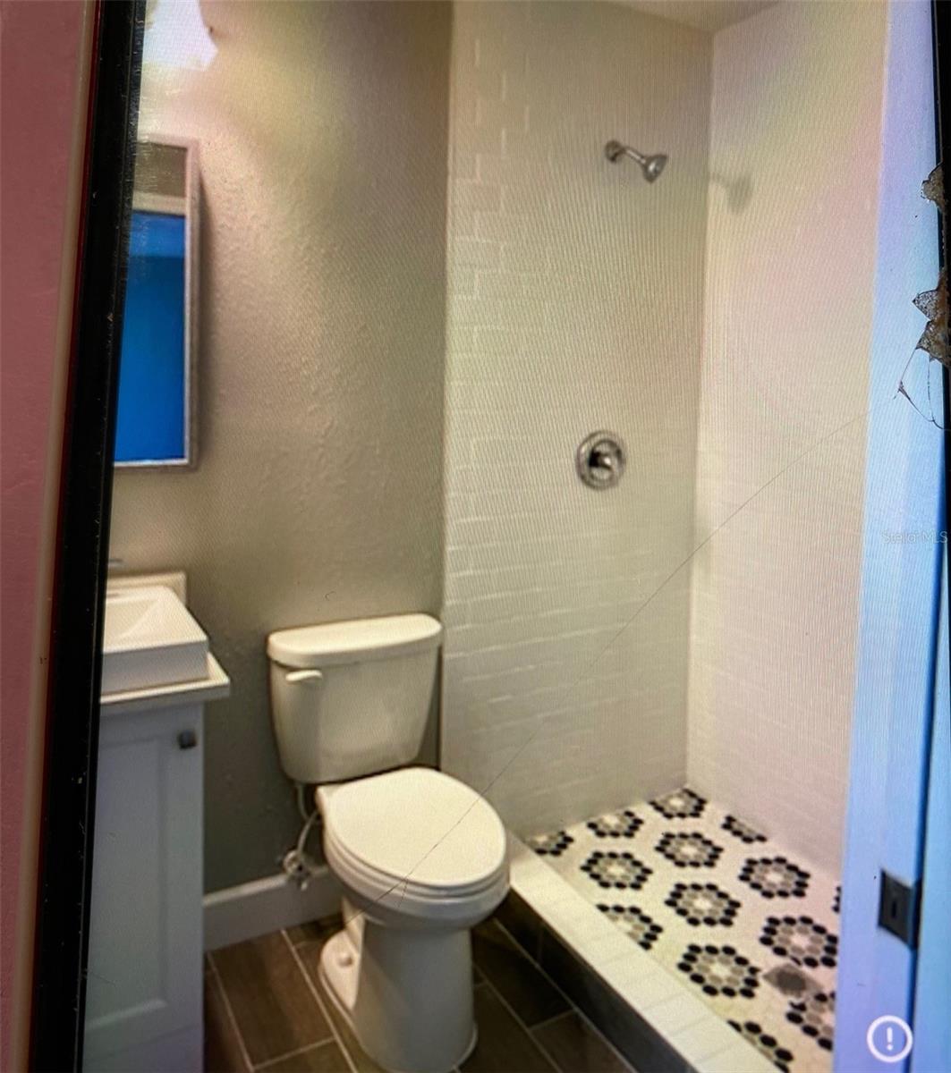 Image 5 of 10 For 614 Minnesota Drive