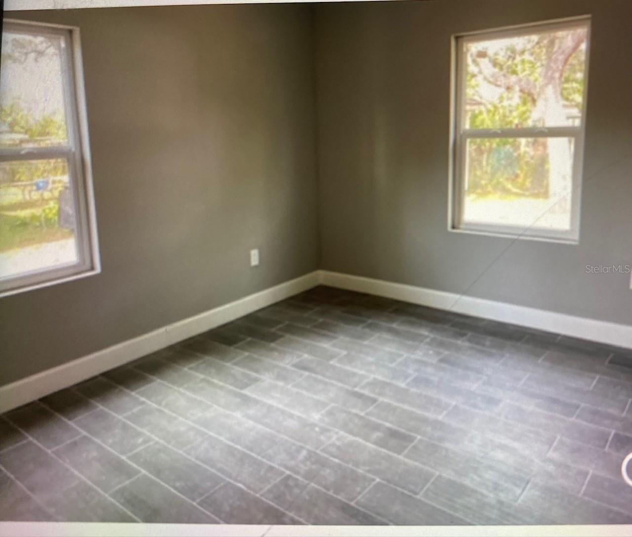 Image 6 of 10 For 614 Minnesota Drive