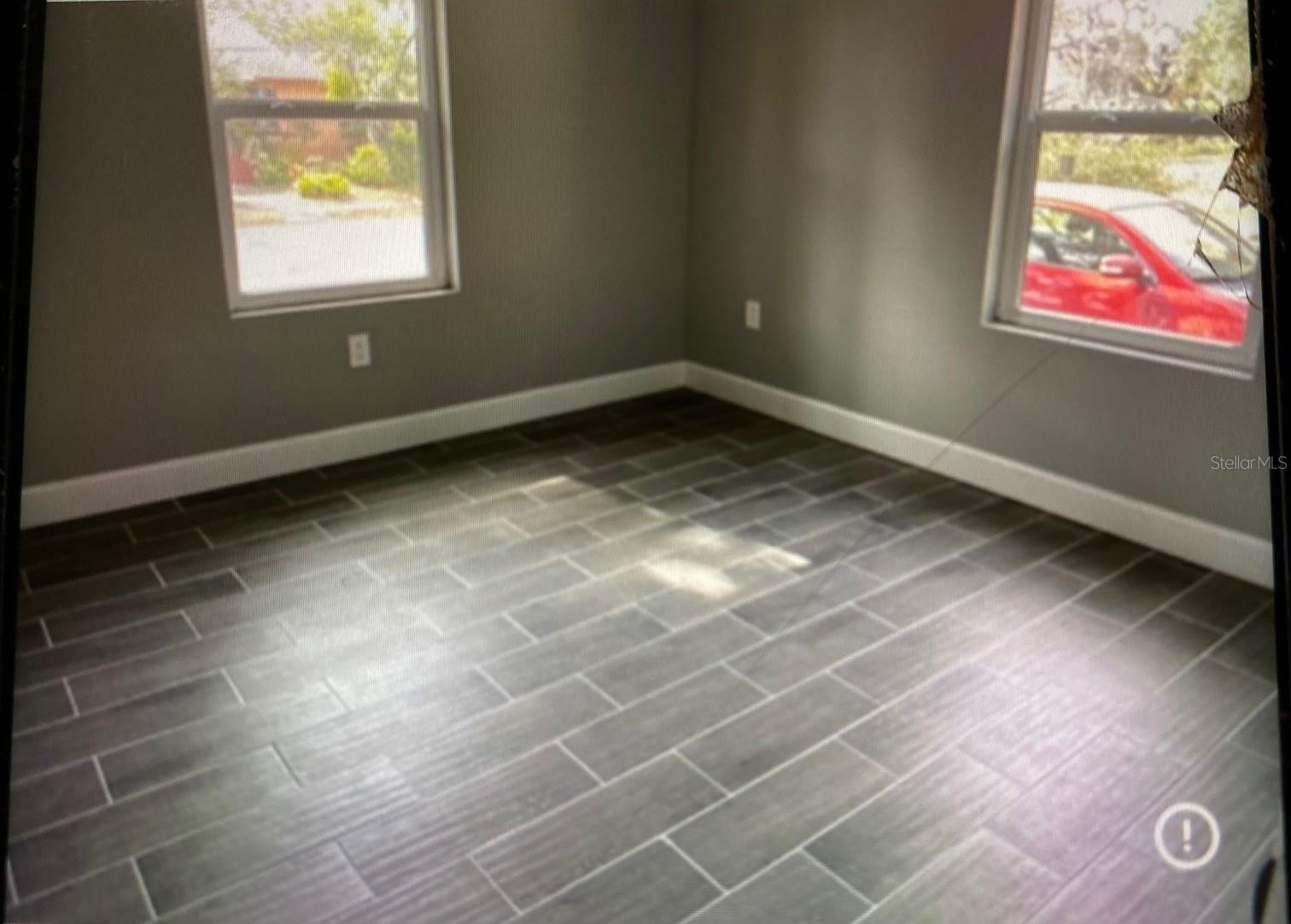 Image 9 of 10 For 614 Minnesota Drive