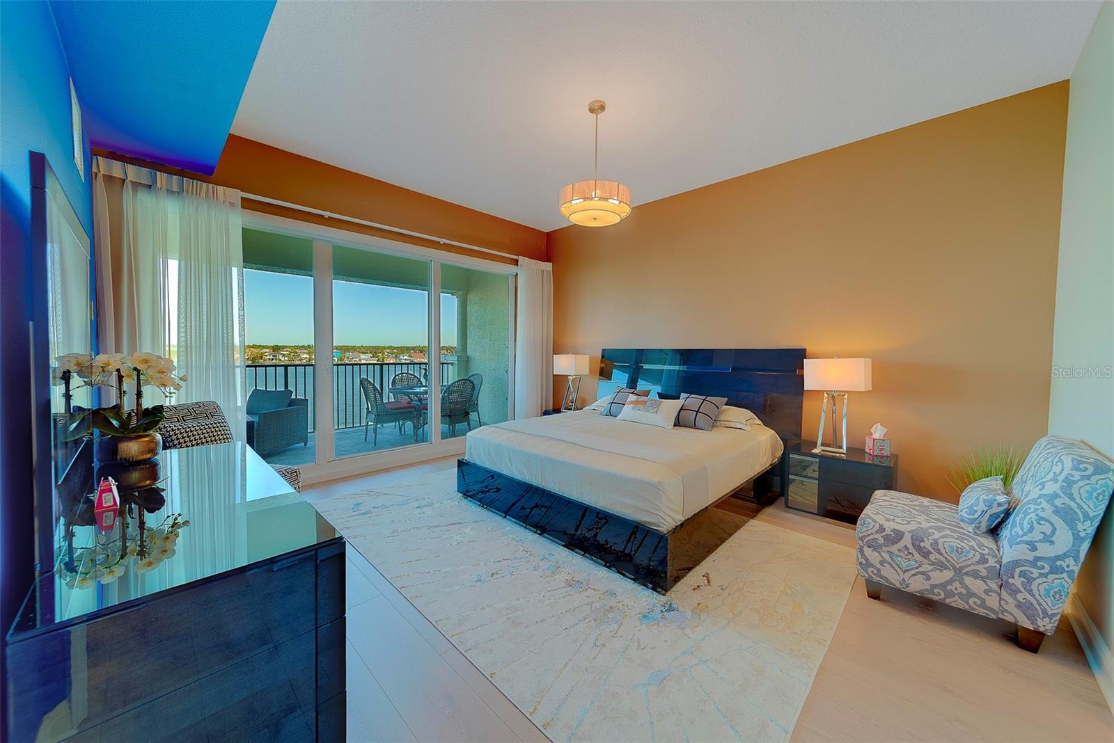 Image 26 of 74 For 17735 Gulf Boulevard 501