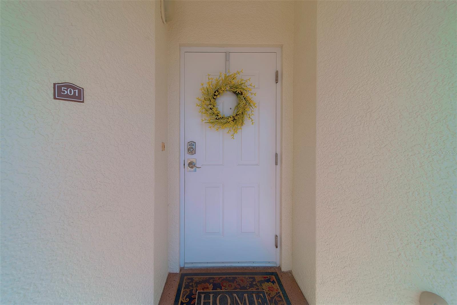 Image 3 of 74 For 17735 Gulf Boulevard 501