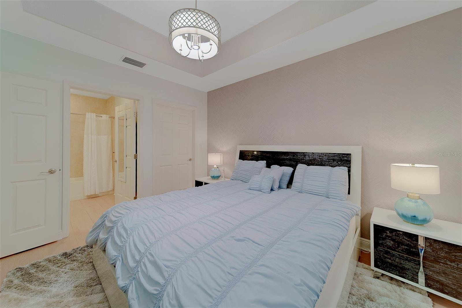 Image 43 of 74 For 17735 Gulf Boulevard 501