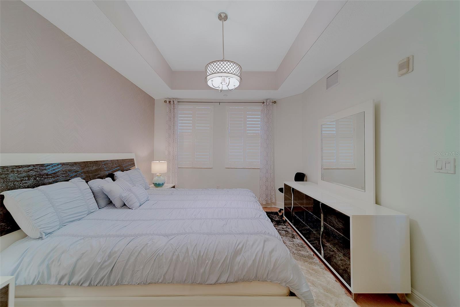 Image 44 of 74 For 17735 Gulf Boulevard 501