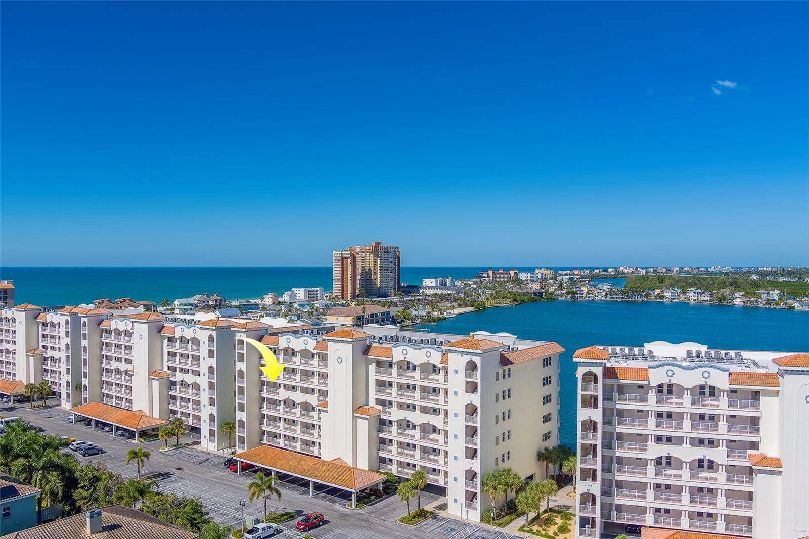 Image 70 of 74 For 17735 Gulf Boulevard 501