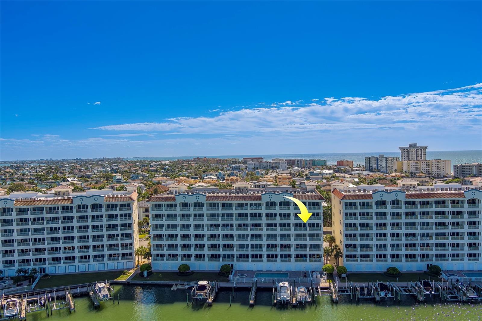 Image 73 of 74 For 17735 Gulf Boulevard 501