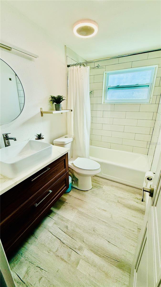 Image 22 of 42 For 4926 Blue Heron Drive