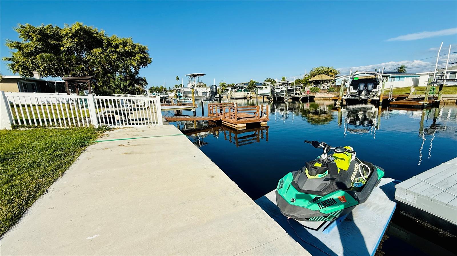 Image 34 of 42 For 4926 Blue Heron Drive