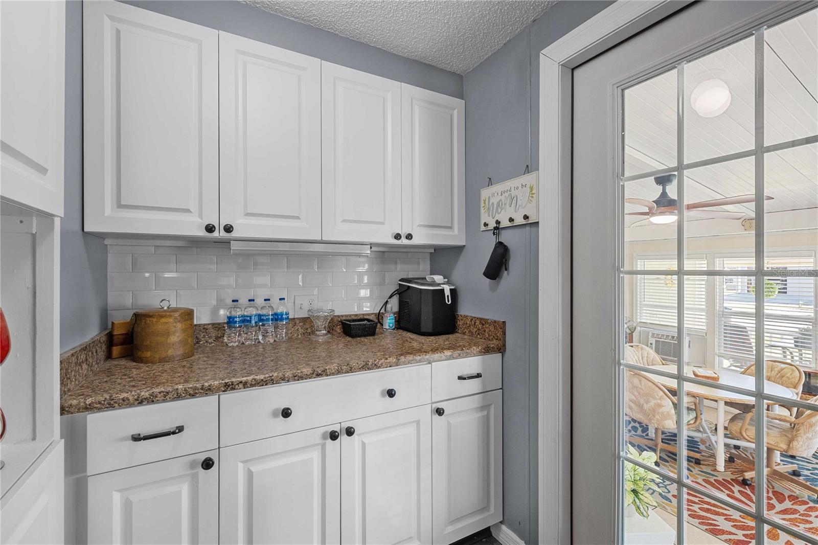 Image 7 of 65 For 5718 Arrowhead Drive