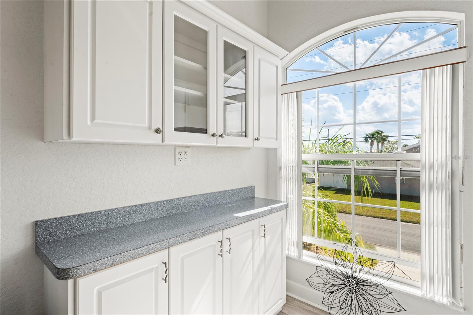 Image 18 of 94 For 3459 Flamingo Boulevard