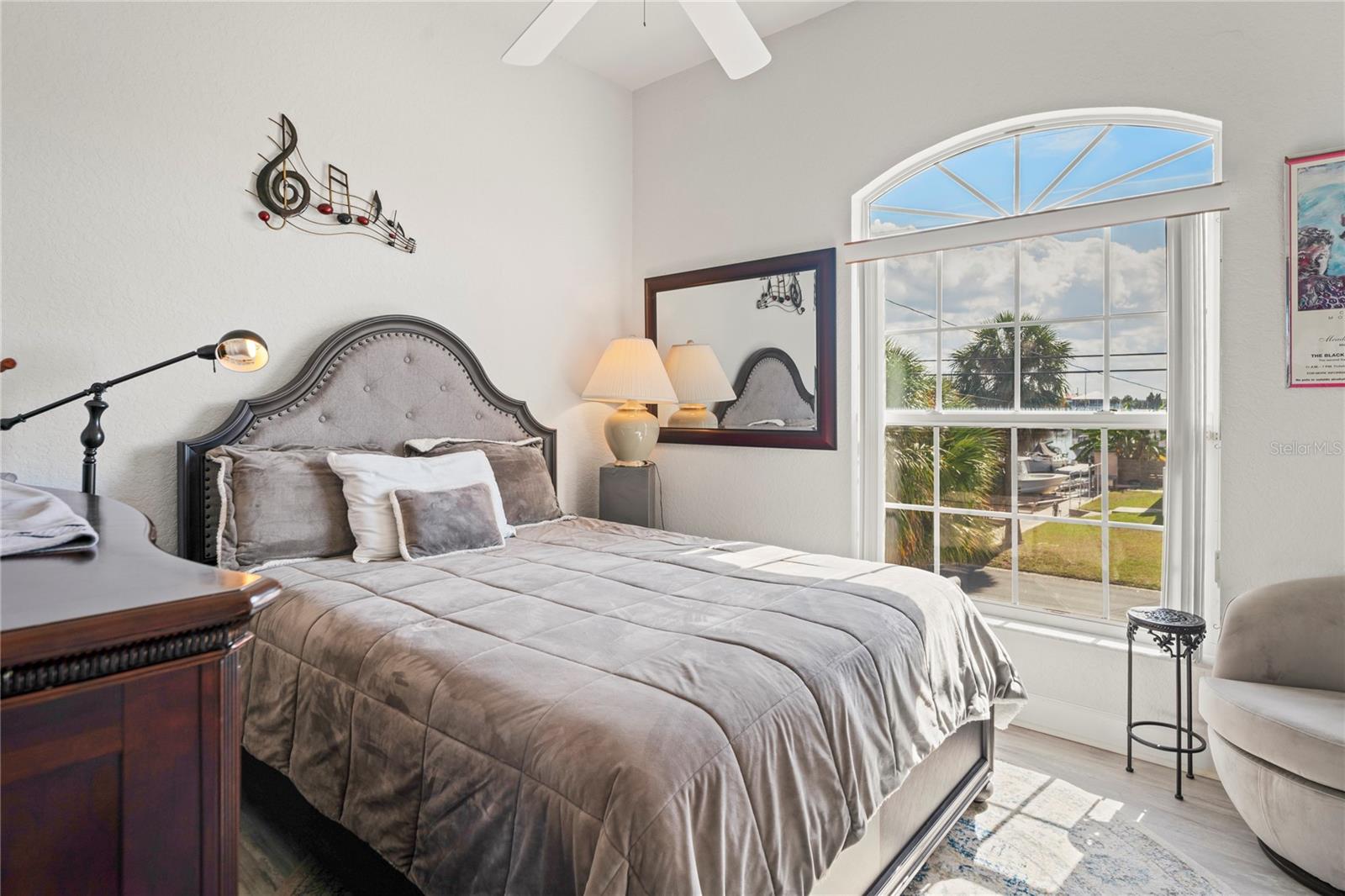 Image 31 of 94 For 3459 Flamingo Boulevard