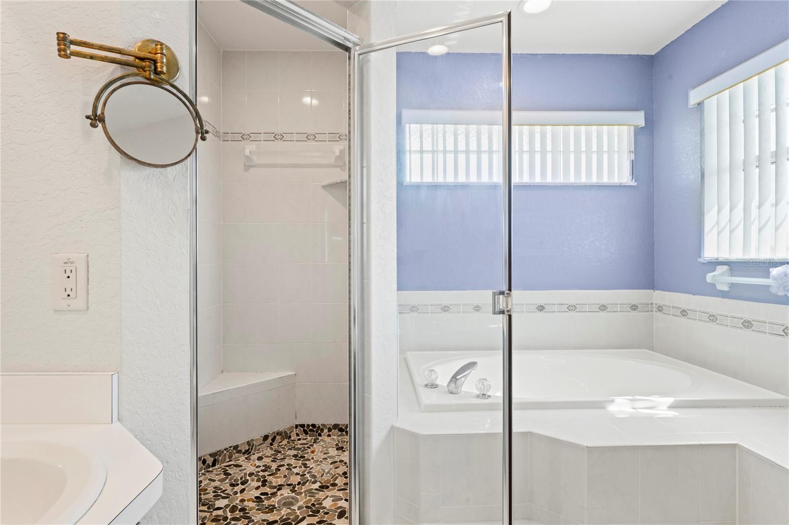 Image 52 of 94 For 3459 Flamingo Boulevard