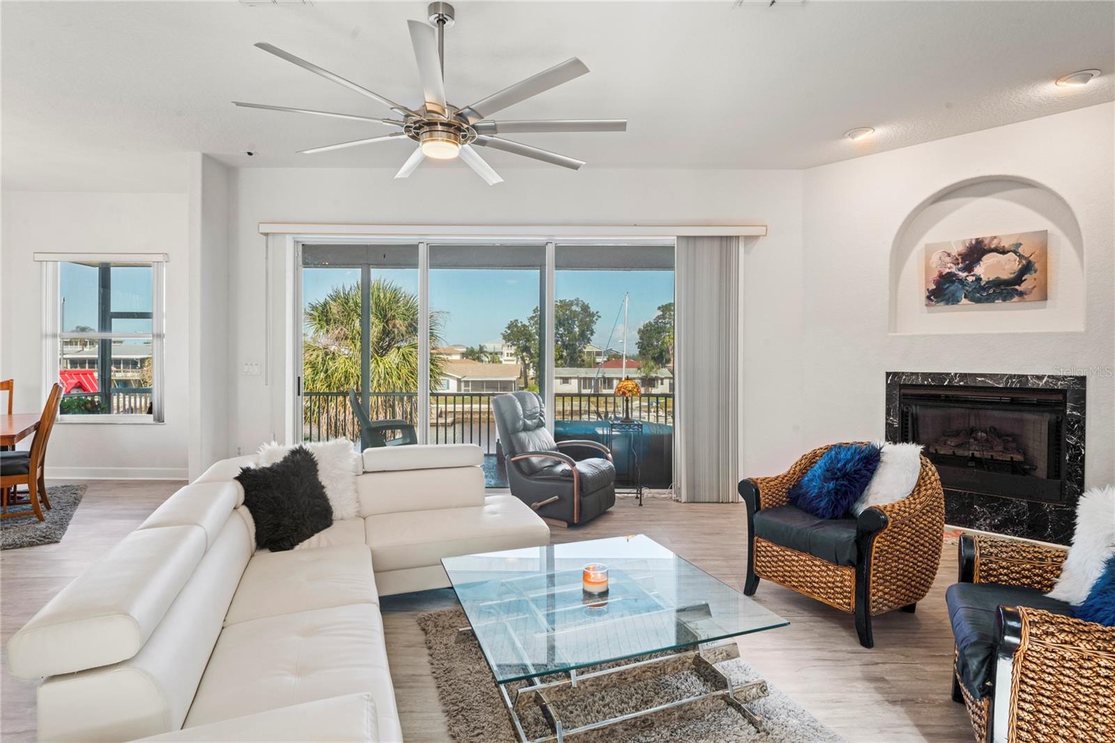 Image 9 of 94 For 3459 Flamingo Boulevard