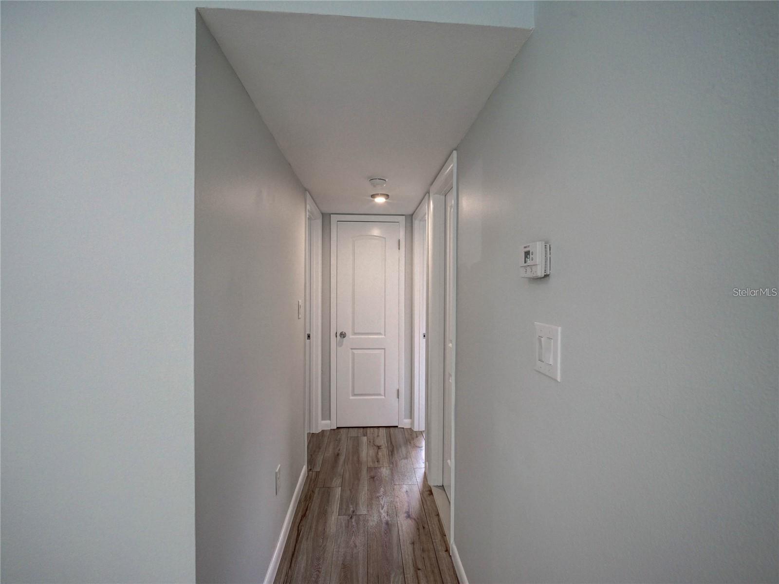 Image 14 of 23 For 1007 Sumner Boulevard C