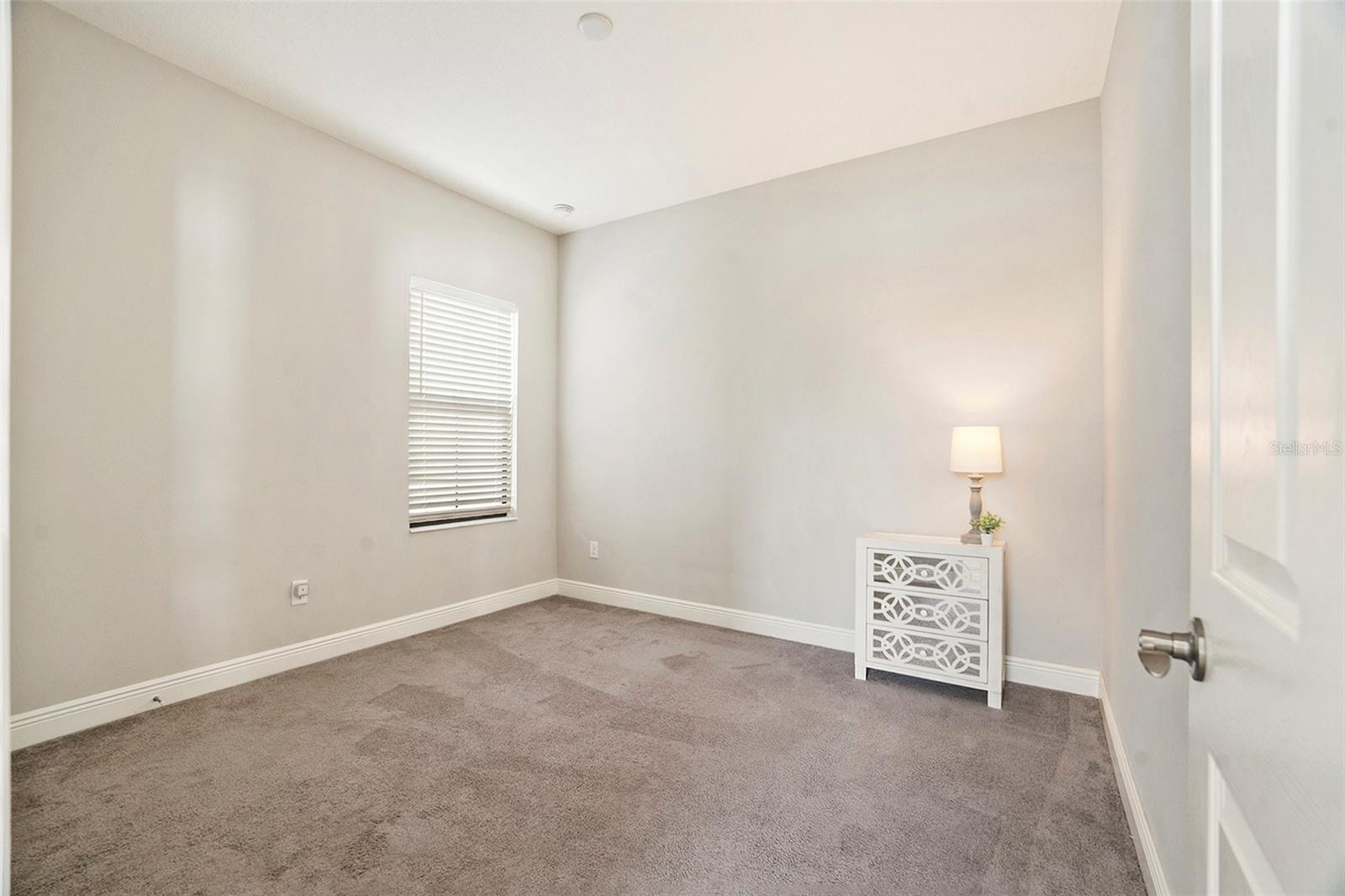 Image 21 of 32 For 13134 Monach Isles Drive