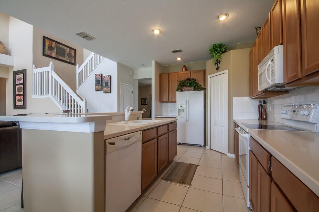 Image 6 of 26 For 19106 Beatrice Lane