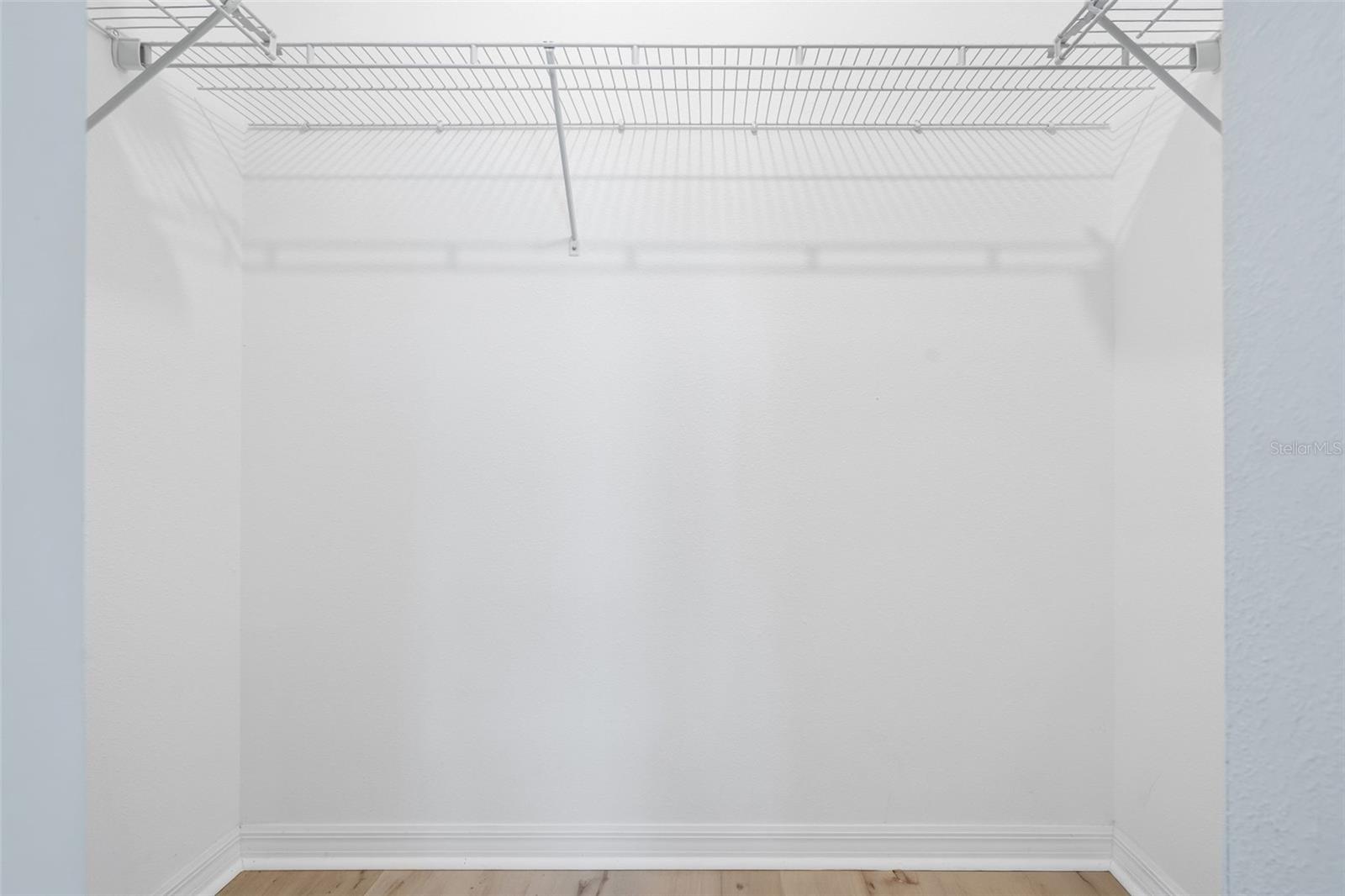 Image 21 of 46 For 13475 Crest Lake Drive