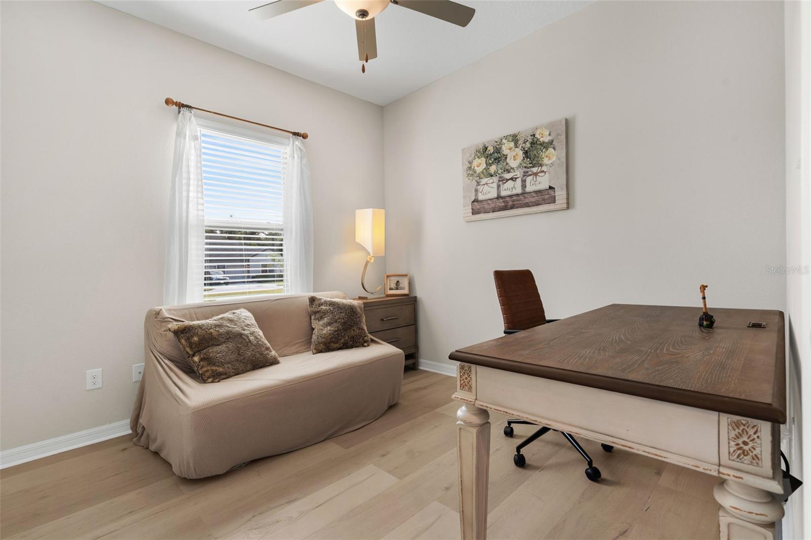 Image 22 of 46 For 13475 Crest Lake Drive