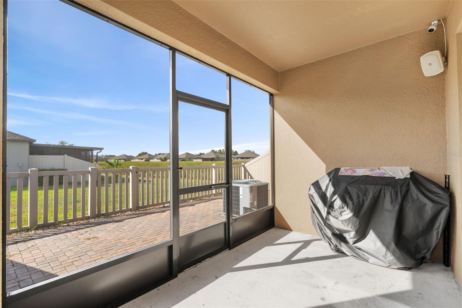 Image 29 of 46 For 13475 Crest Lake Drive