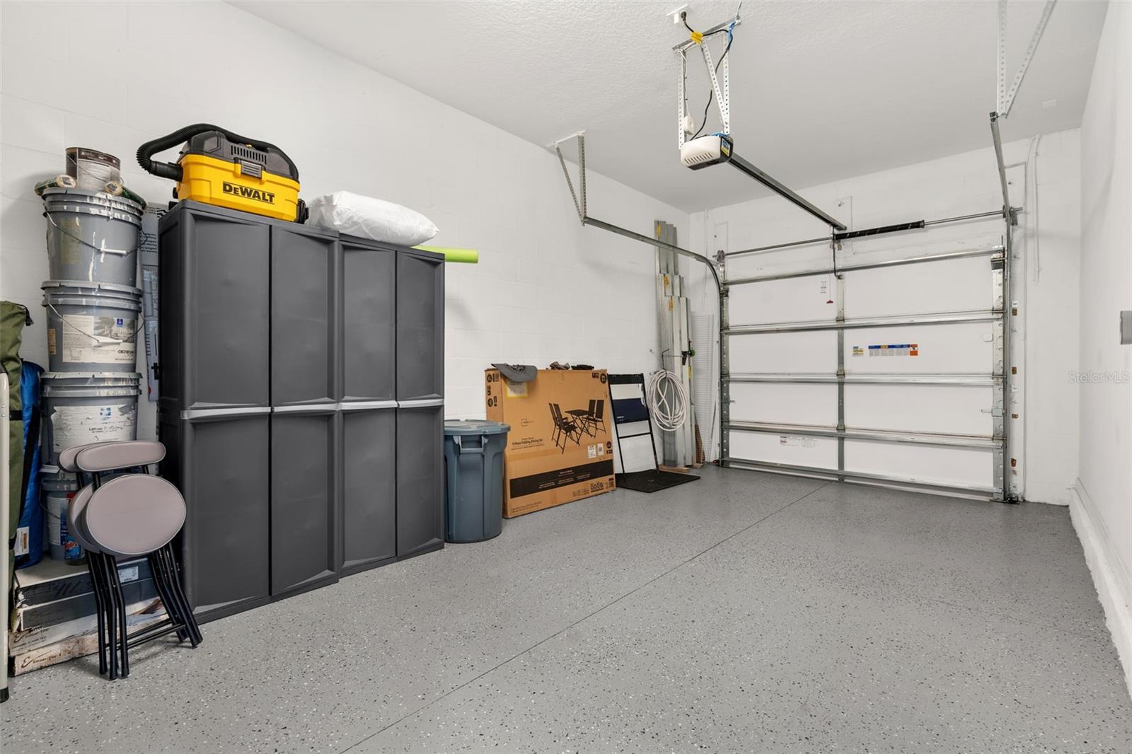 Image 32 of 46 For 13475 Crest Lake Drive