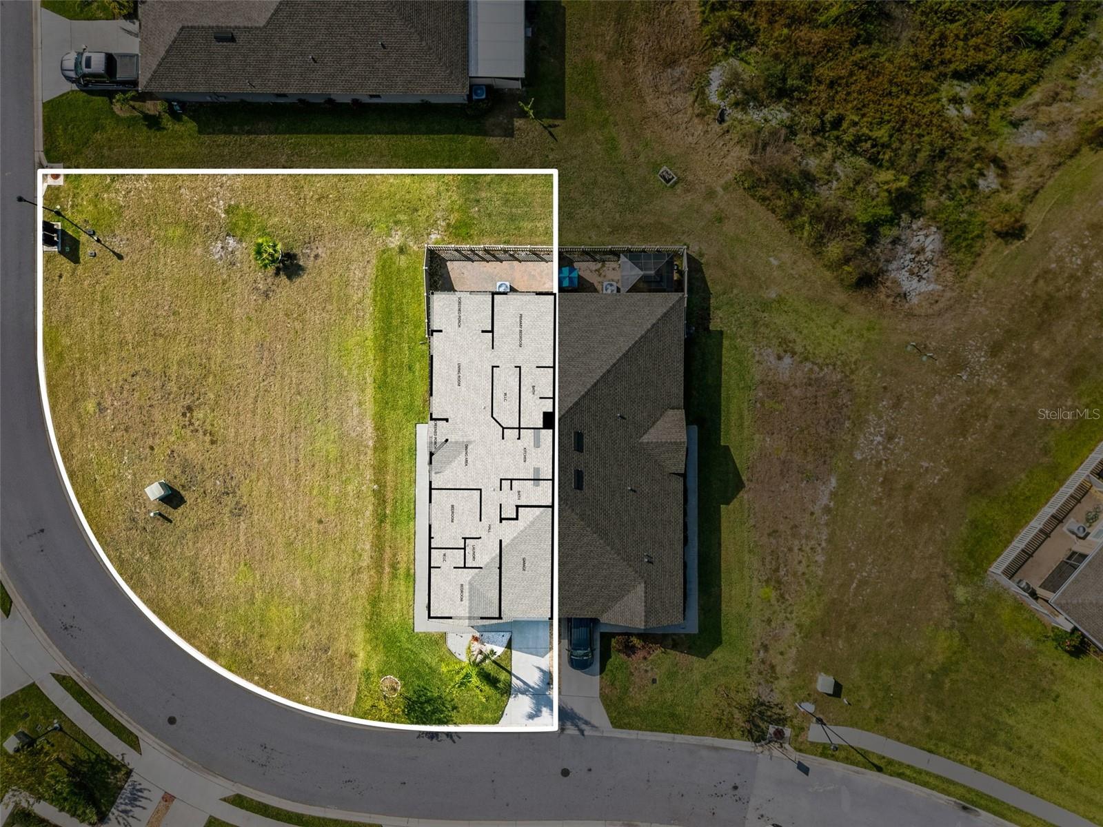 Image 39 of 46 For 13475 Crest Lake Drive