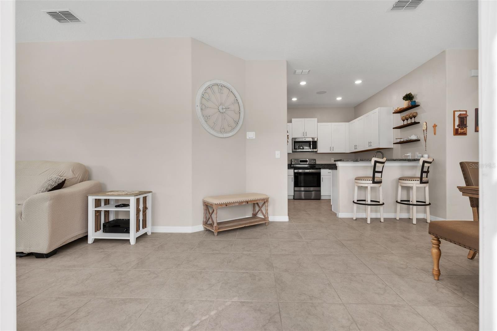 Image 8 of 46 For 13475 Crest Lake Drive