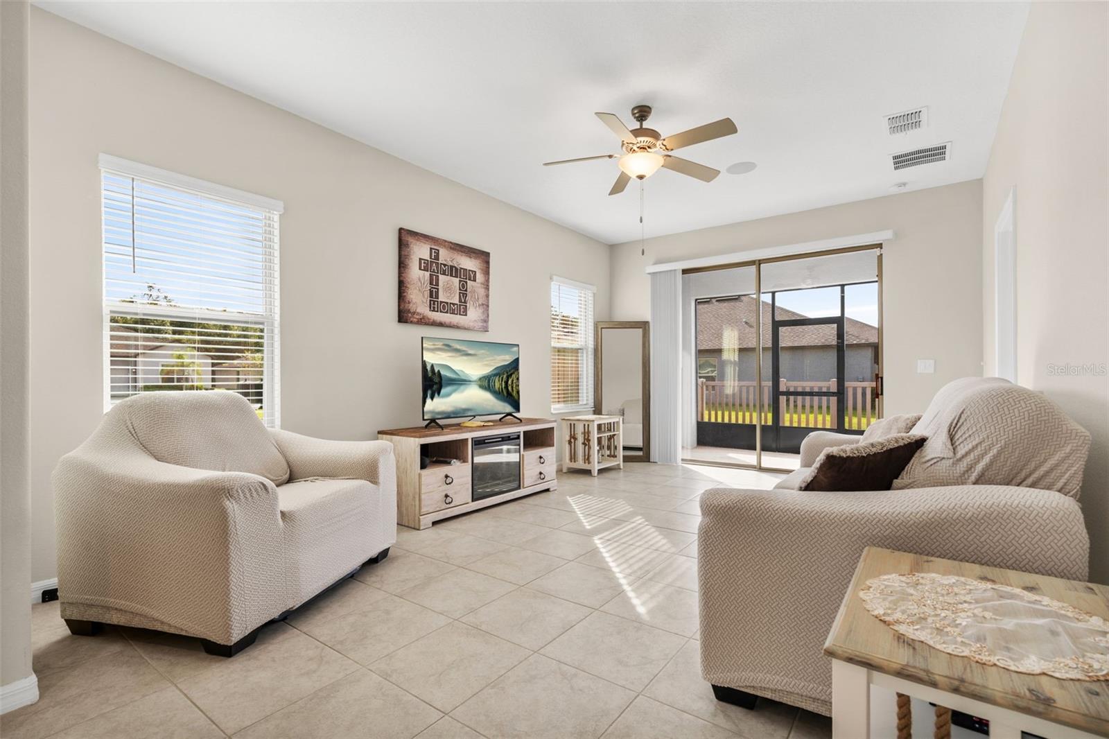 Image 9 of 46 For 13475 Crest Lake Drive