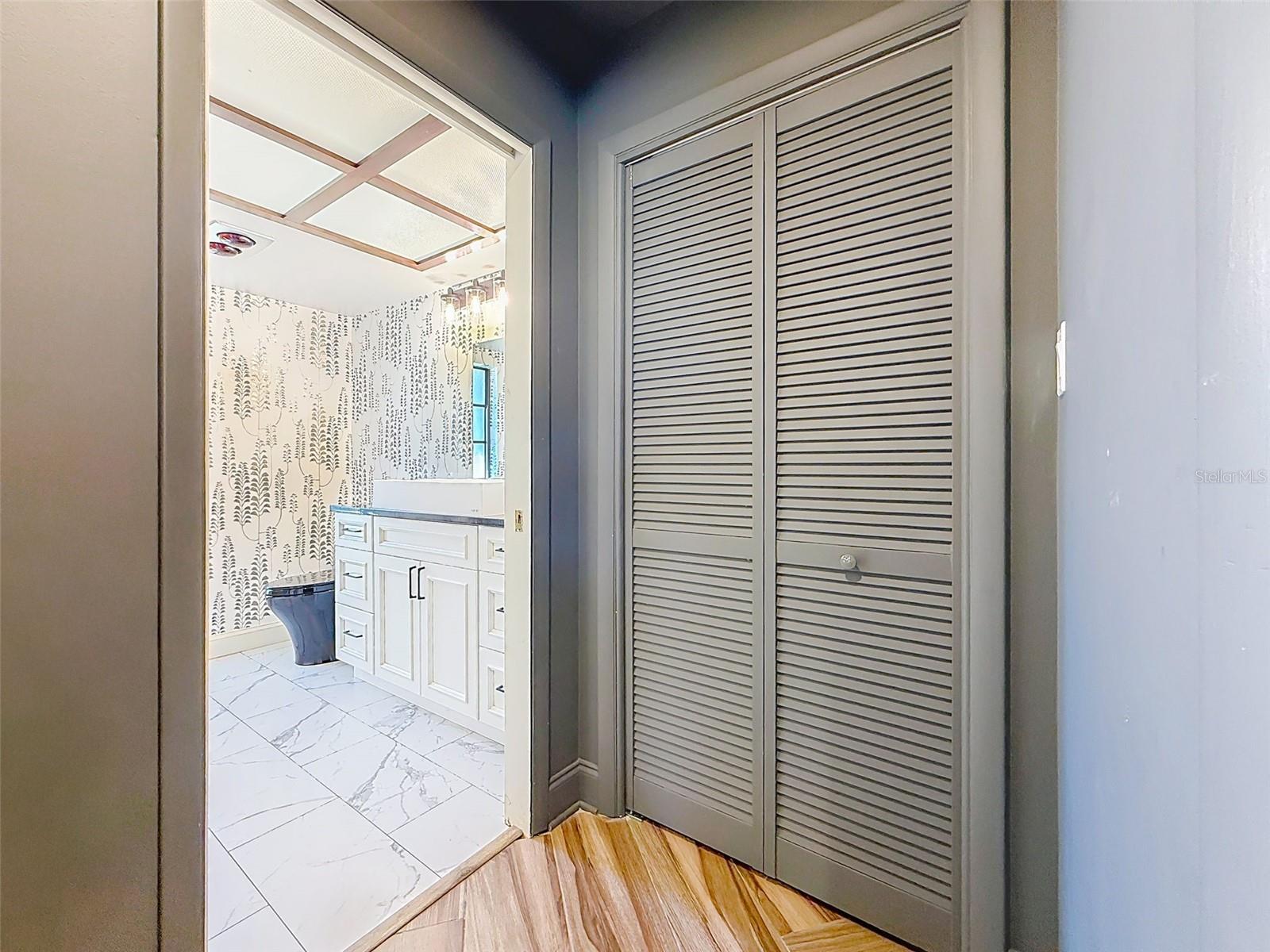 Image 32 of 59 For 9891 County Road 114b