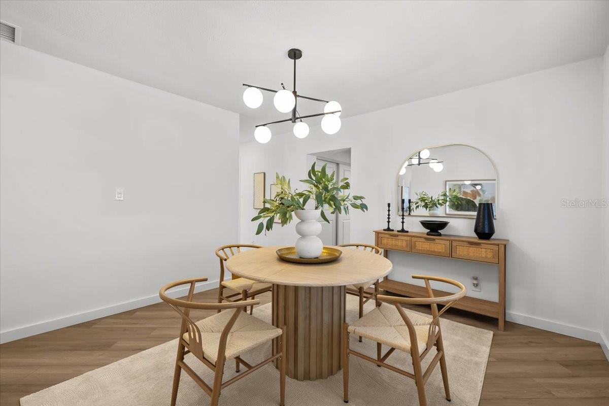 Image 16 of 60 For 742 91st Avenue N