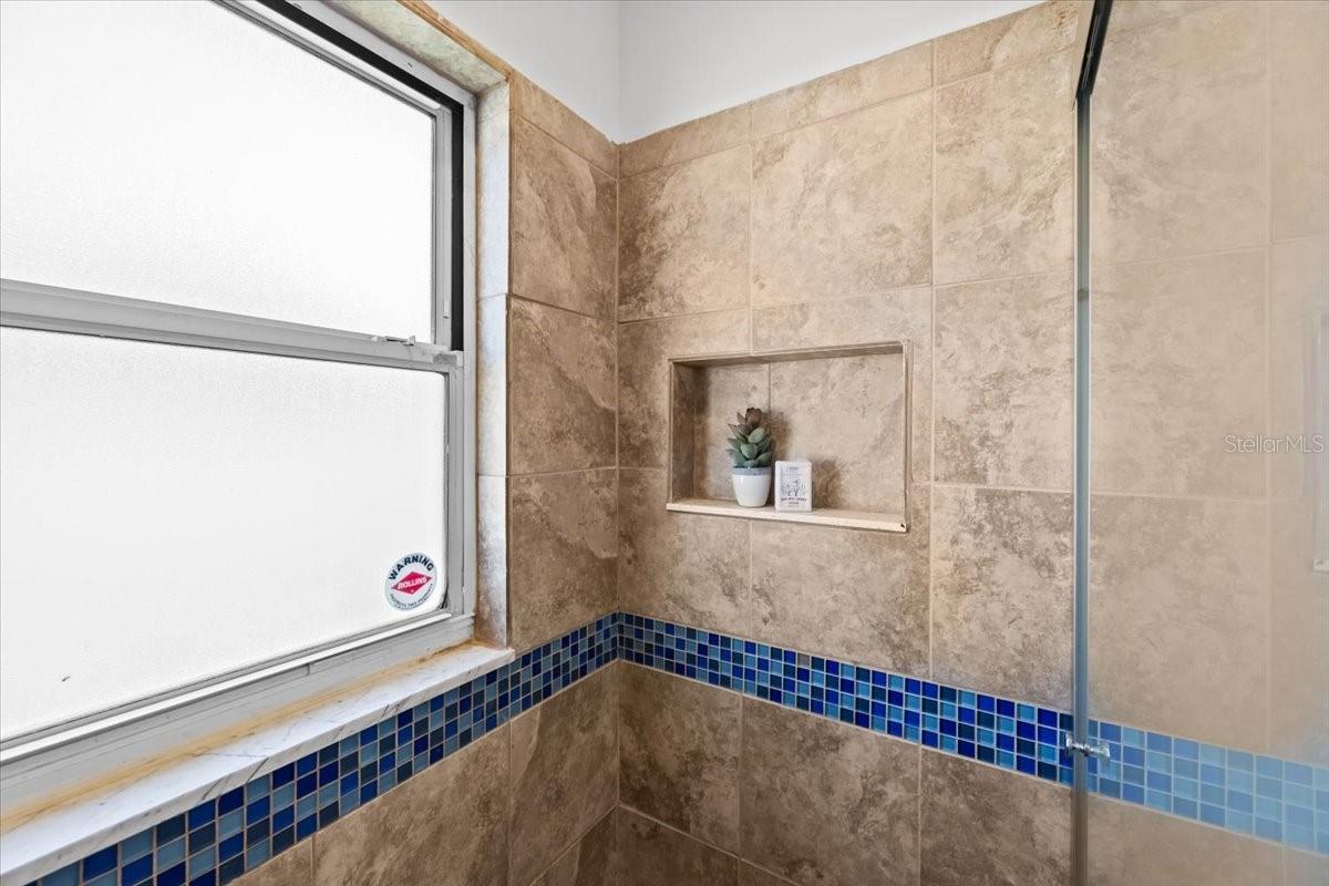 Image 37 of 60 For 742 91st Avenue N