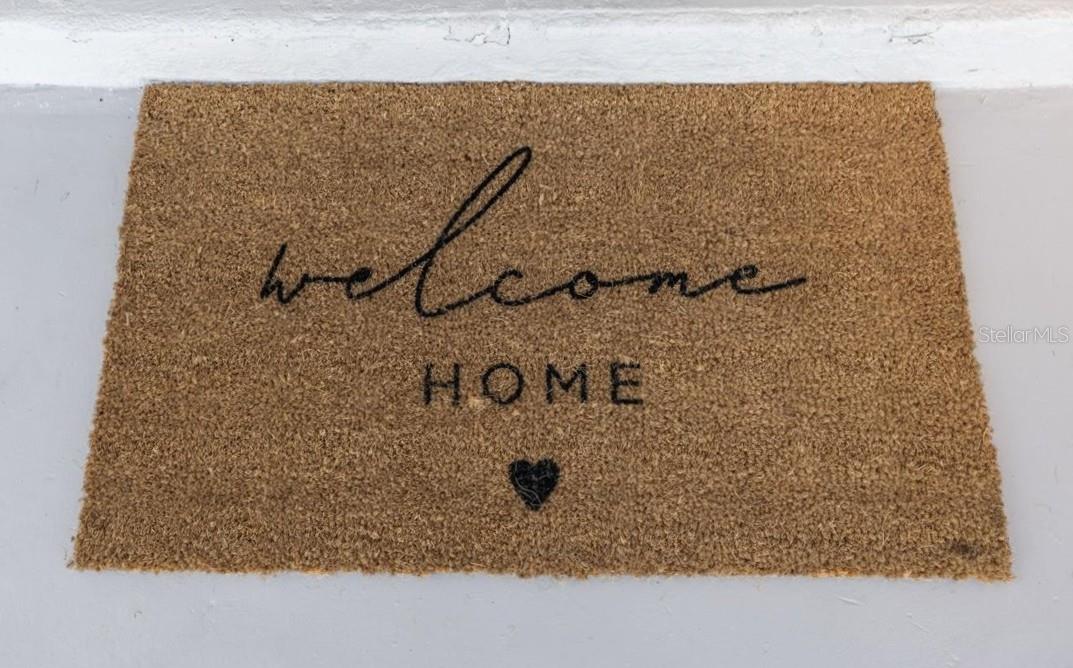 Image 4 of 60 For 742 91st Avenue N